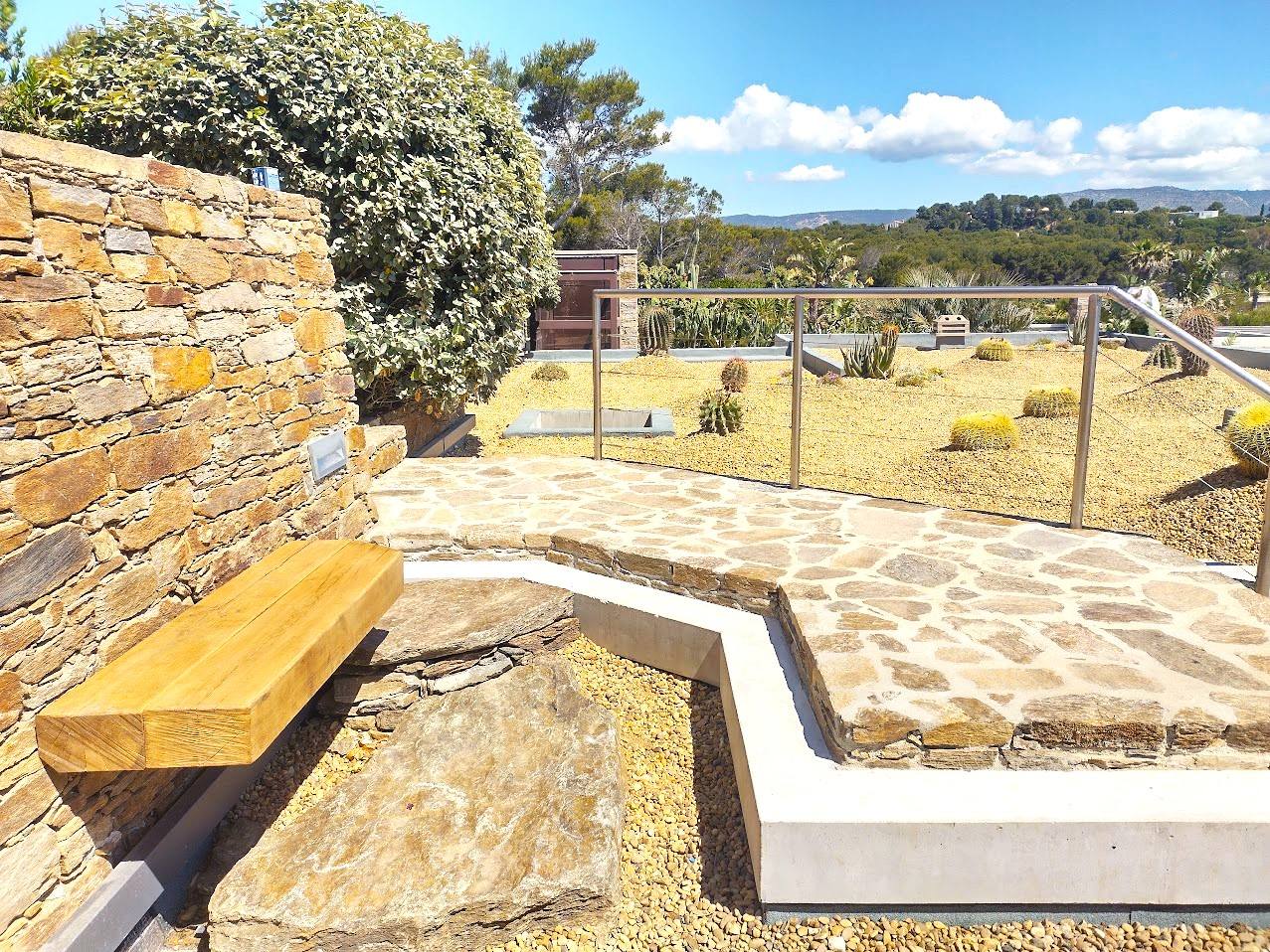 Toit végétalisé au Lavandou